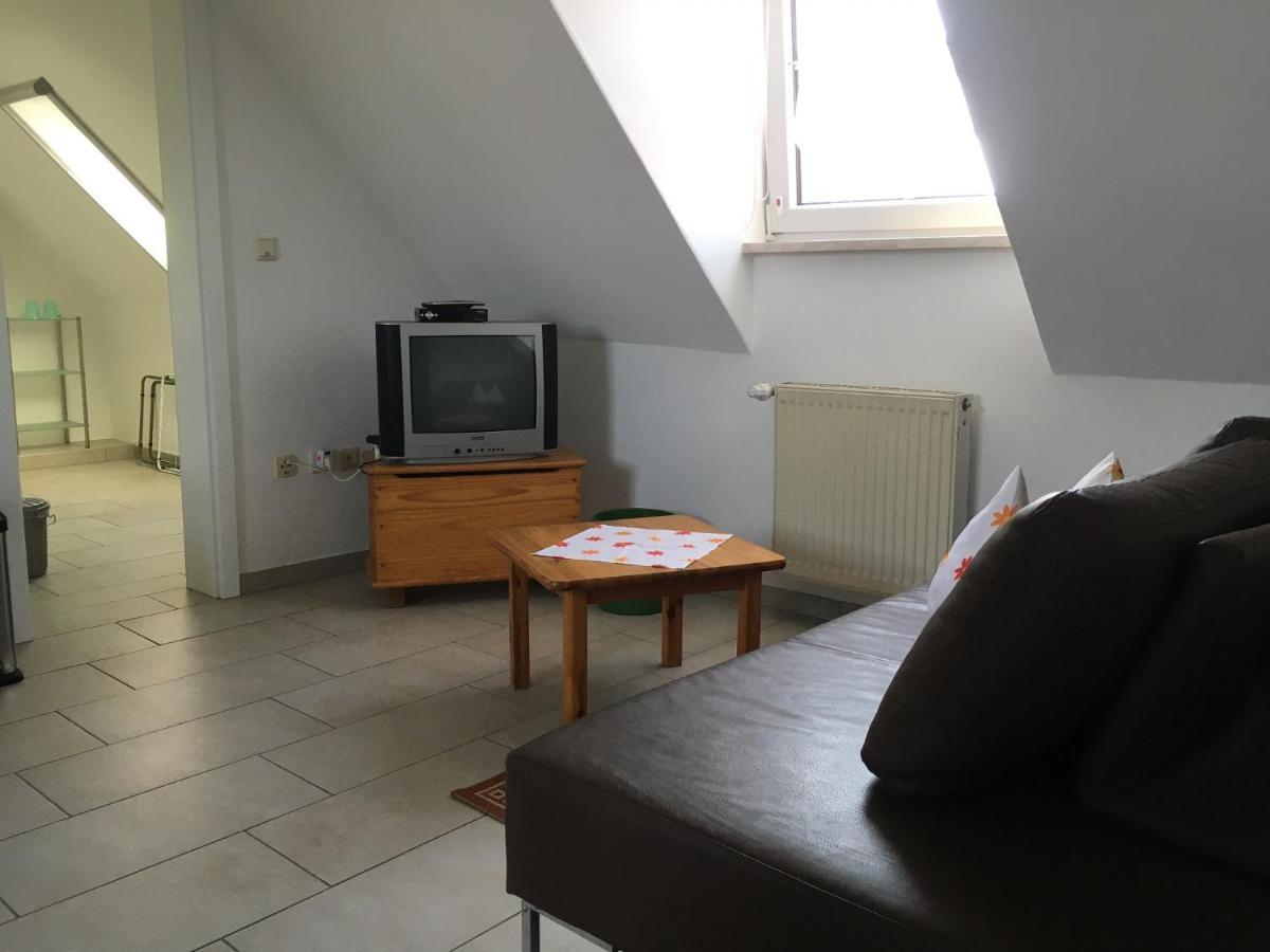 Lautersheimer Gutshof Exteriör bild